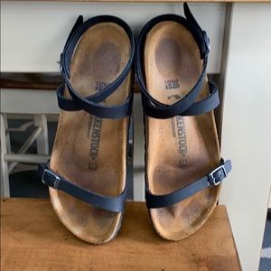Birkenstock Daola Ankle strap sandal